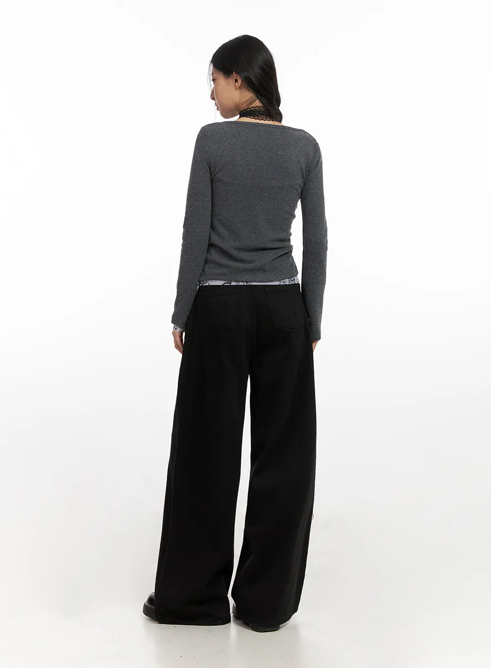 Asymmetric Slim-Fit Buttoned Cardigan CN426