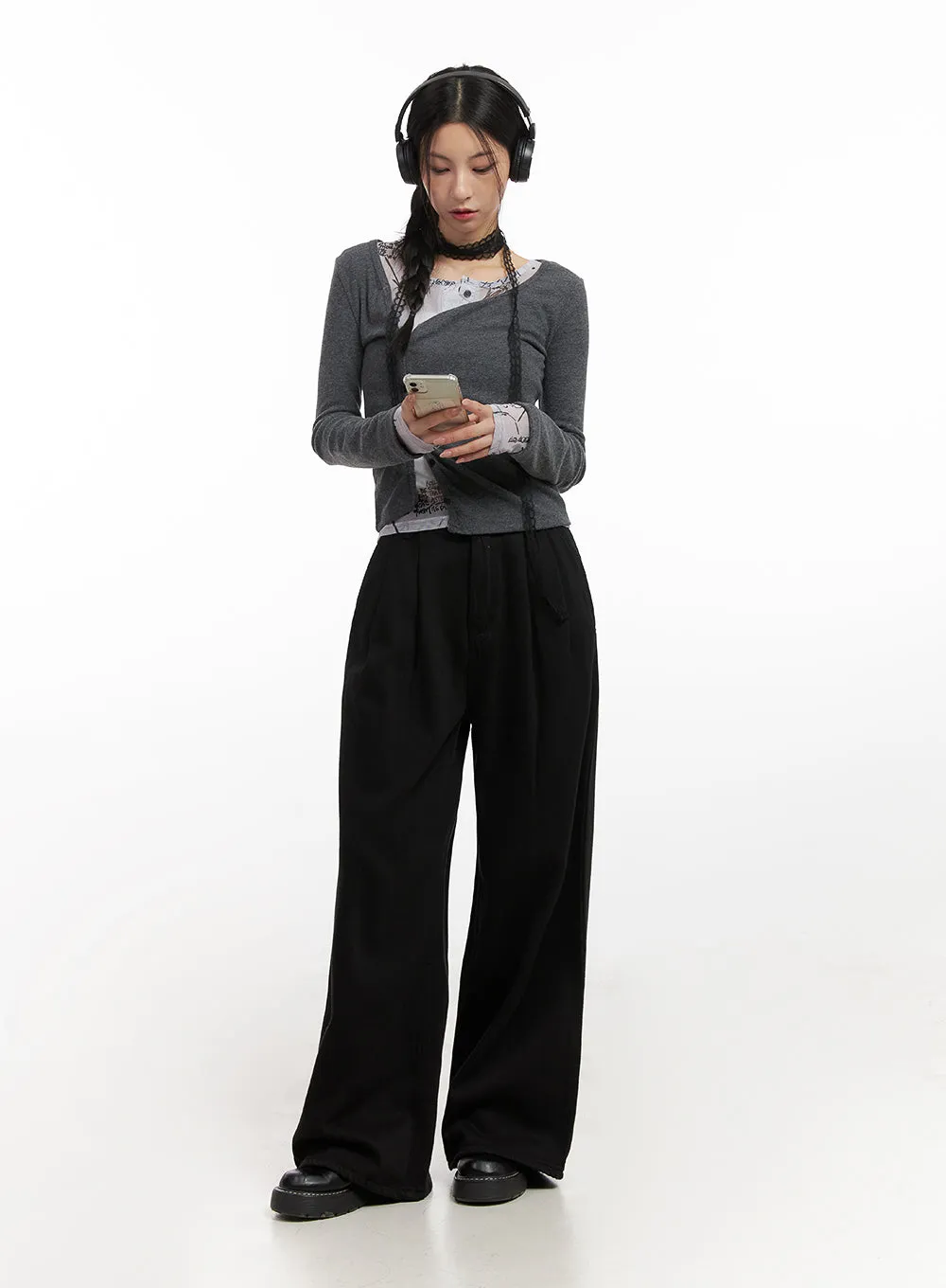 Asymmetric Slim-Fit Buttoned Cardigan CN426