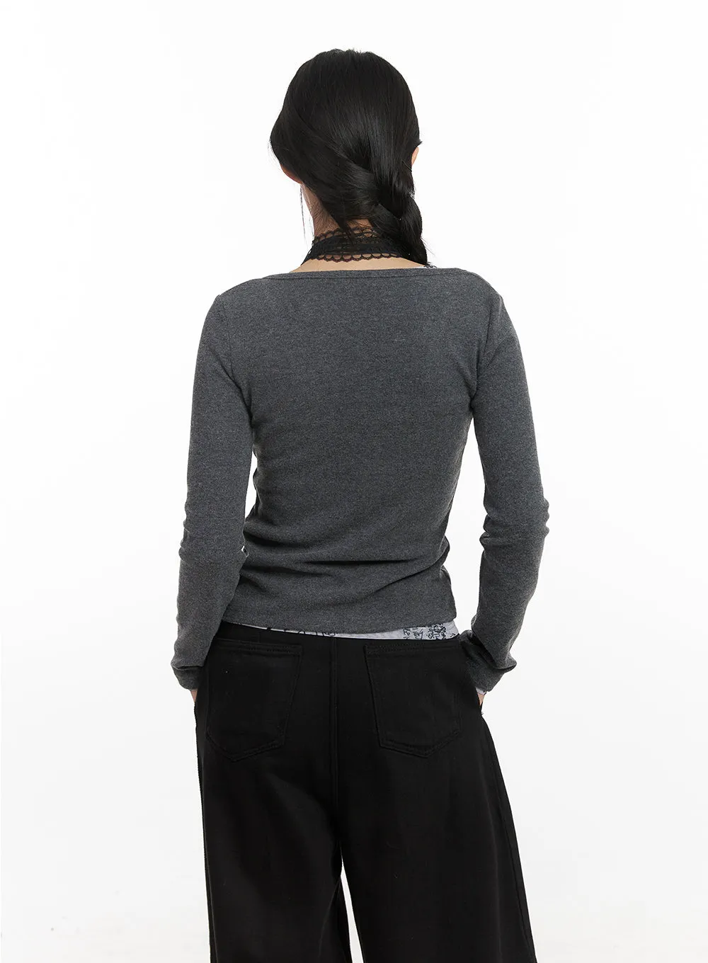 Asymmetric Slim-Fit Buttoned Cardigan CN426