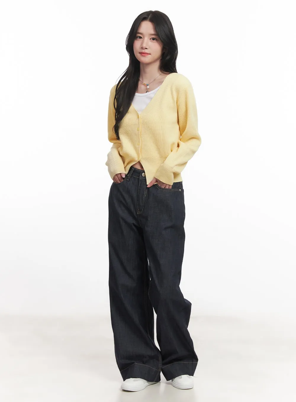 Basic Slim-Fit Crop Top CA510