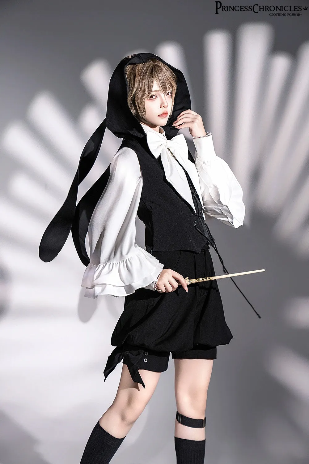 Princess Chronicles~Rabbit Feather~Black Ouji Lolita Vest Shorts Suit Prince Cloak Set