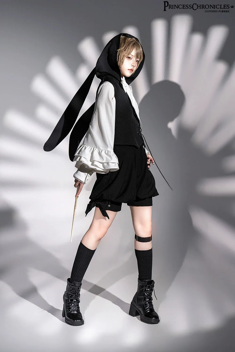 Princess Chronicles~Rabbit Feather~Black Ouji Lolita Vest Shorts Suit Prince Cloak Set