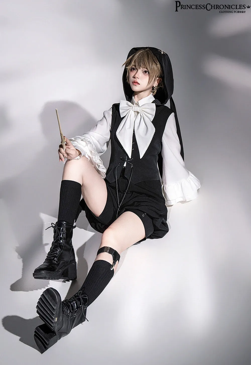 Princess Chronicles~Rabbit Feather~Black Ouji Lolita Vest Shorts Suit Prince Cloak Set