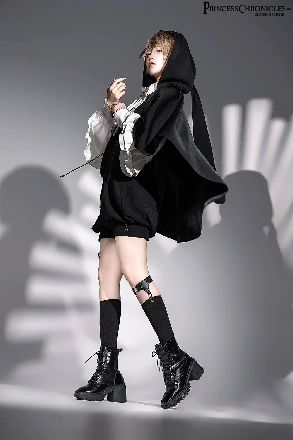 Princess Chronicles~Rabbit Feather~Black Ouji Lolita Vest Shorts Suit Prince Cloak Set
