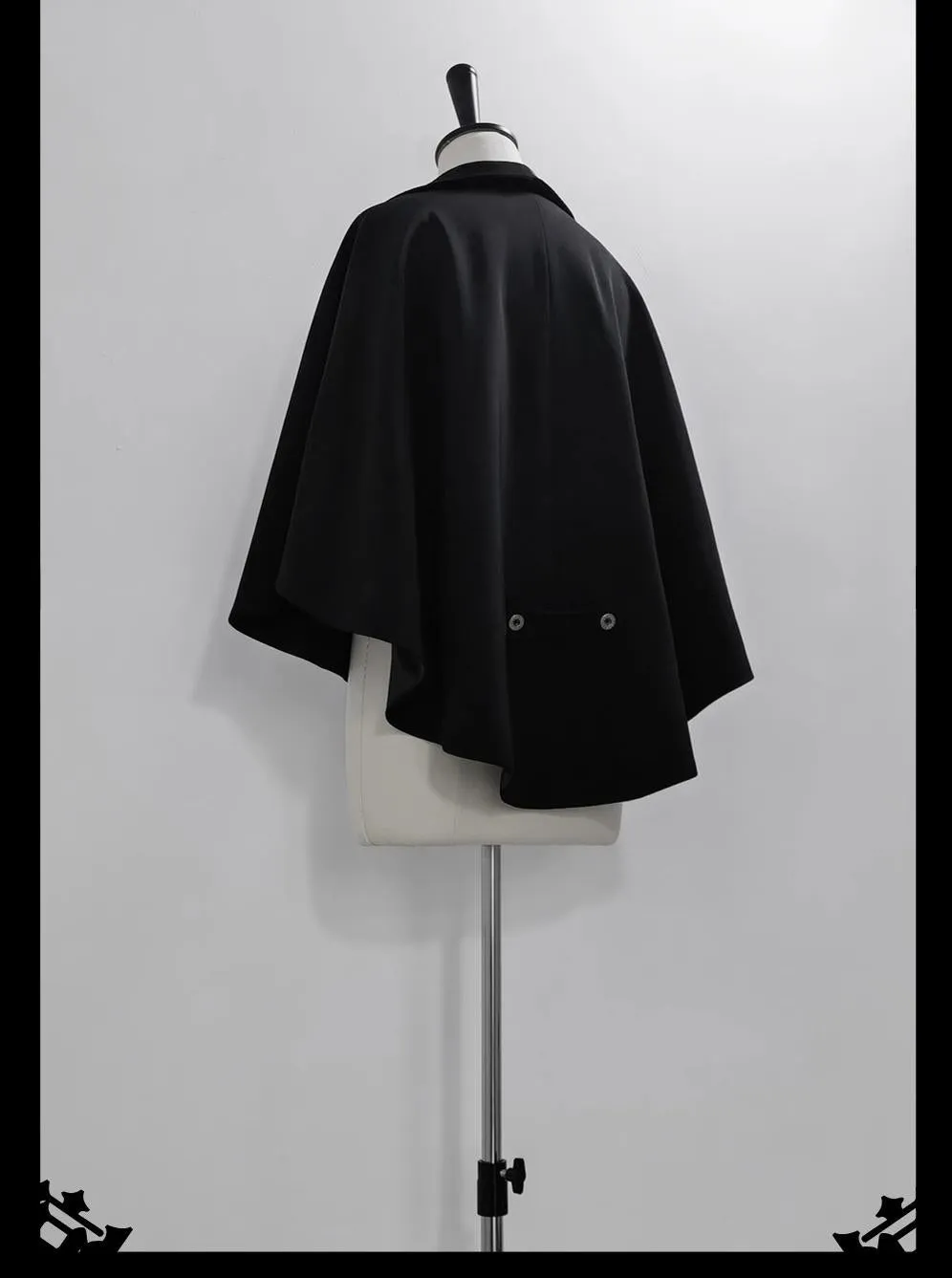 Princess Chronicles~Rabbit Feather~Black Ouji Lolita Vest Shorts Suit Prince Cloak Set