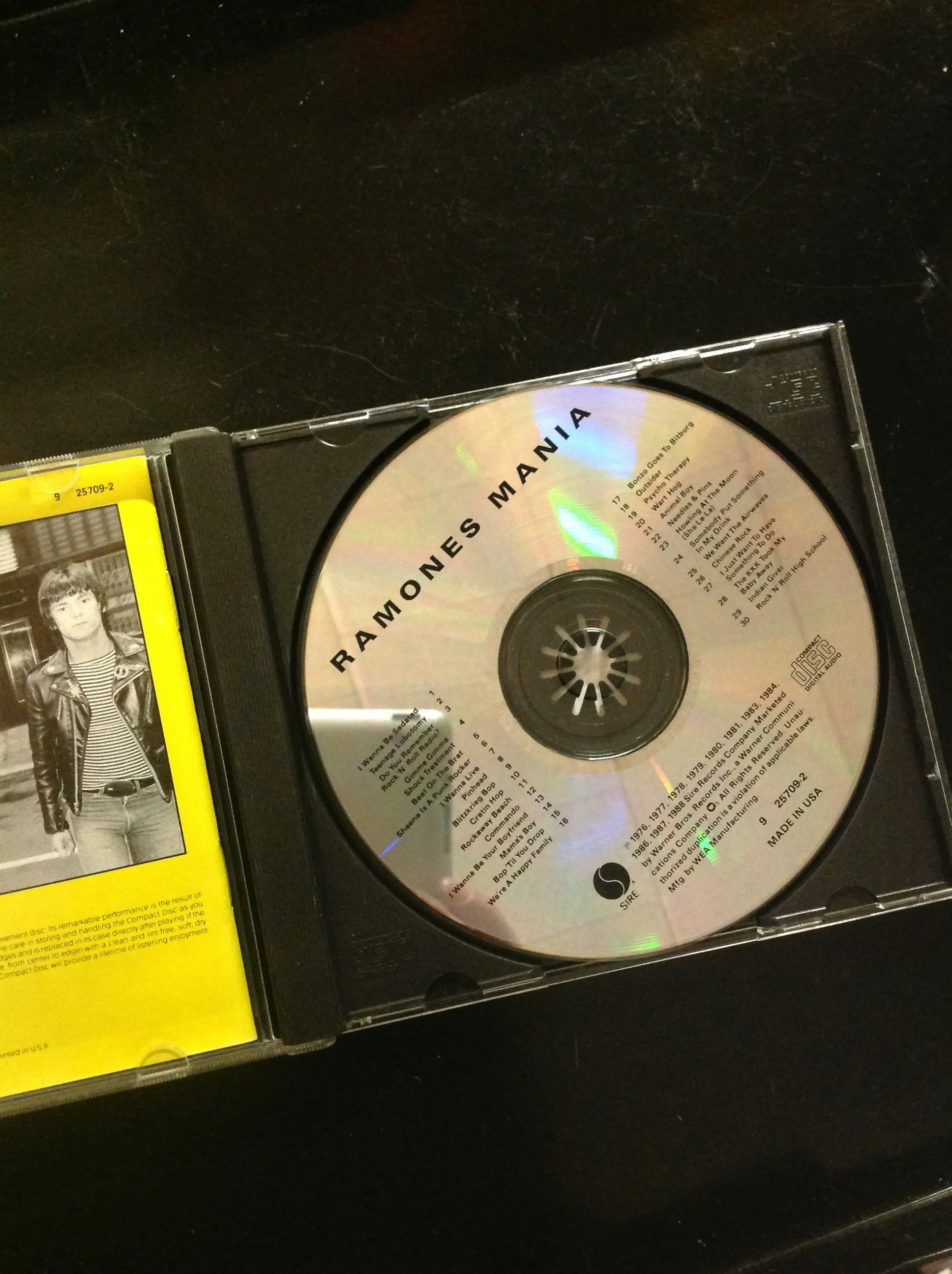 Ramones - Mania *Single #181