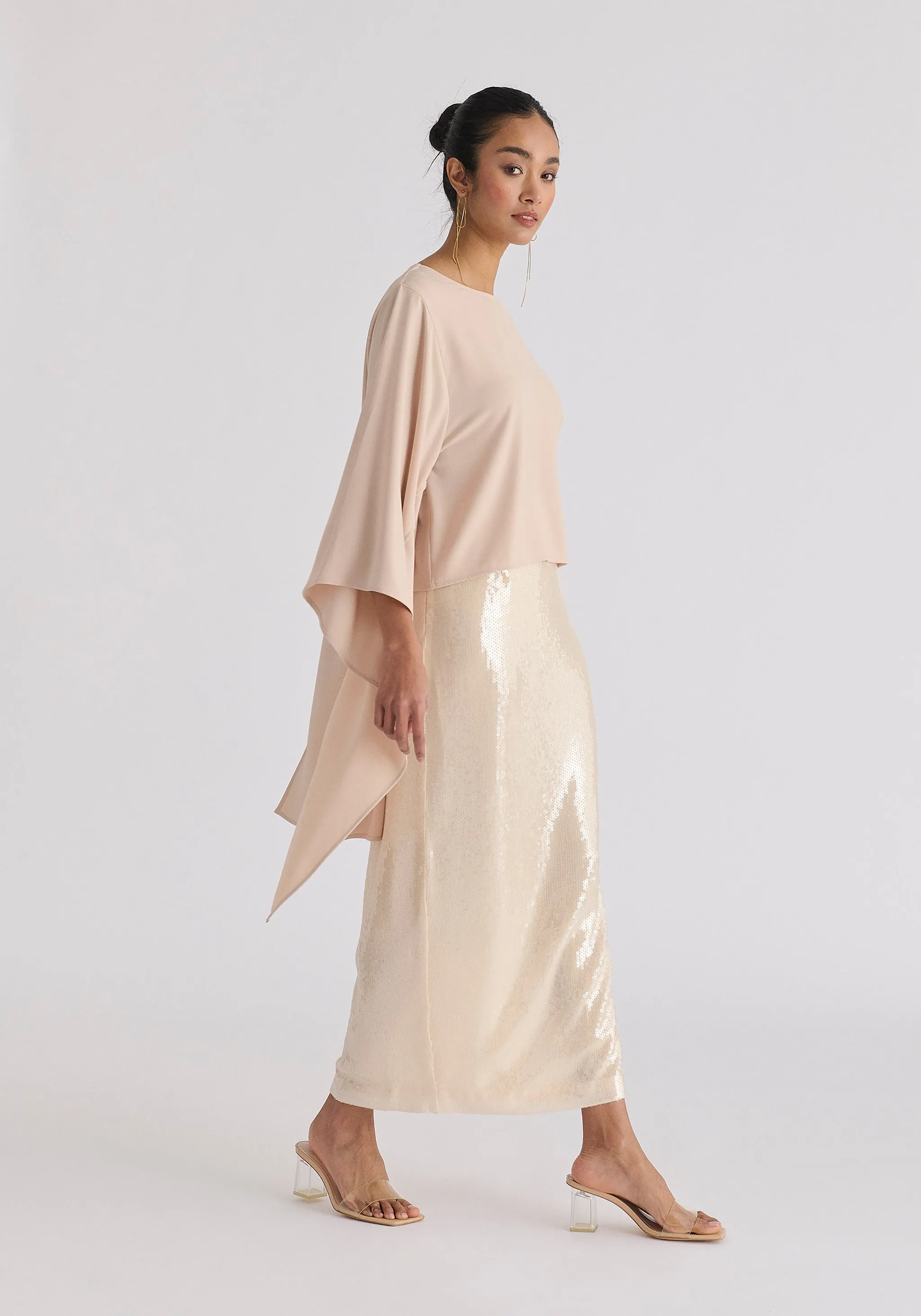 Round Neck Cape Top